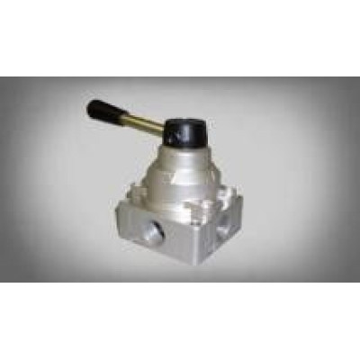 Пневмораспределитель крановый В71, В72